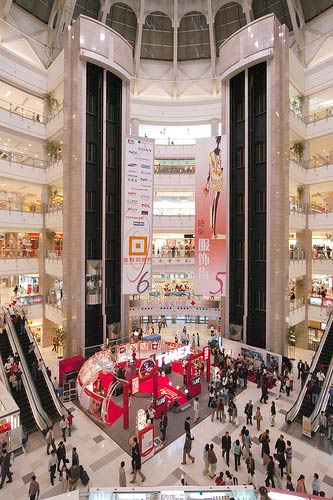 辉煌高雅 时尚荟萃——上海港汇广场购物中心设计